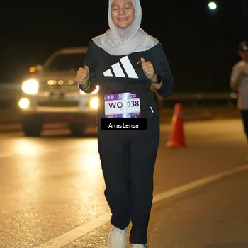 Runner Photo 7707259