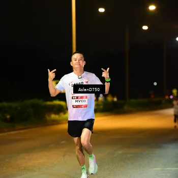Runner Photo 7707263