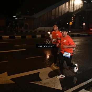Runner Photo 7707282