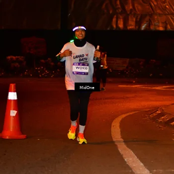 Runner Photo 7707289
