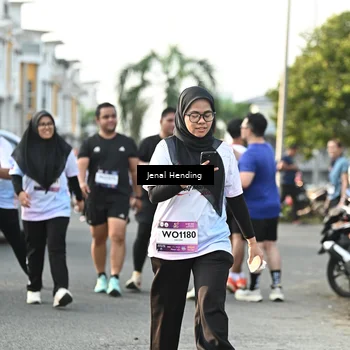 Runner Photo 7707291