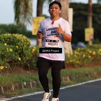 Runner Photo 7707295