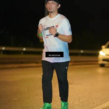 Runner Photo 7707300