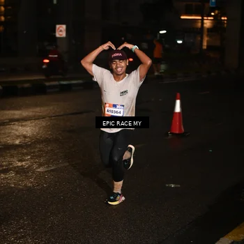 Runner Photo 7707310