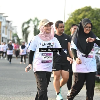 Runner Photo 7707339