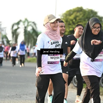 Runner Photo 7707349