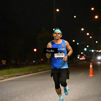 Runner Photo 7707378