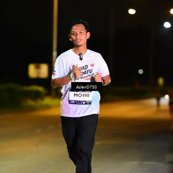 Runner Photo 7707387