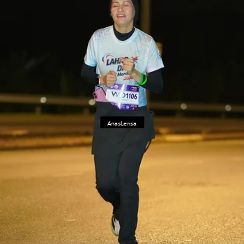 Runner Photo 7707412