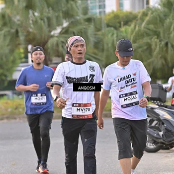Runner Photo 7707414