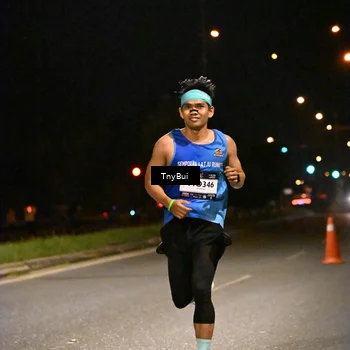 Runner Photo 7707422