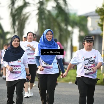 Runner Photo 7707437