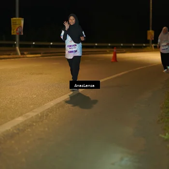 Runner Photo 7707439