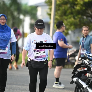 Runner Photo 7707444