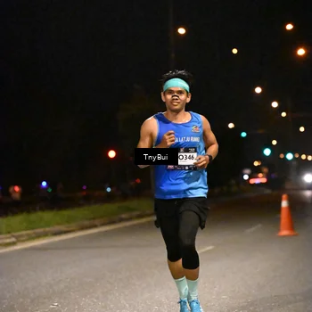 Runner Photo 7707471