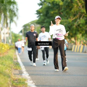 Runner Photo 7707486