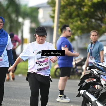 Runner Photo 7707489