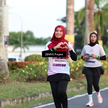 Runner Photo 7707490