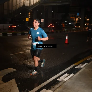 Runner Photo 7707495