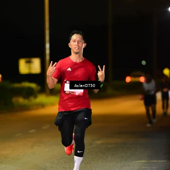 Runner Photo 7707497