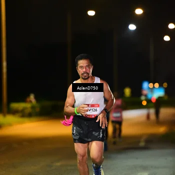Runner Photo 7707511