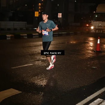 Runner Photo 7707525