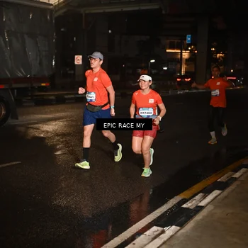 Runner Photo 7707532