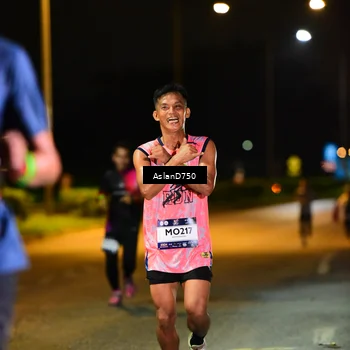 Runner Photo 7707533