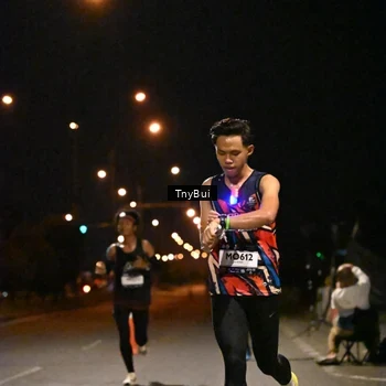 Runner Photo 7707538