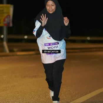 Runner Photo 7707539