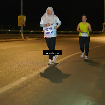 Runner Photo 7707564