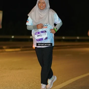 Runner Photo 7707567