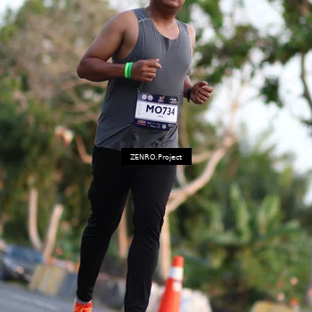 Runner Photo 7707572