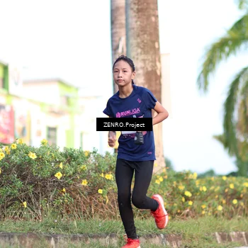 Runner Photo 7707598