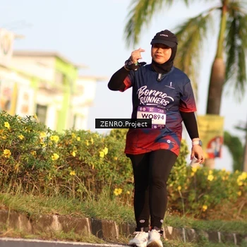 Runner Photo 7707600