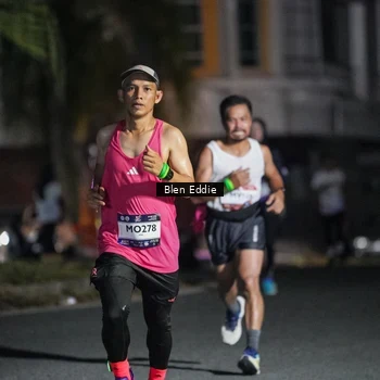Runner Photo 7707608