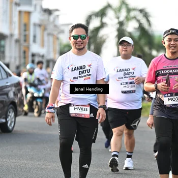 Runner Photo 7707613