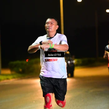 Runner Photo 7707622