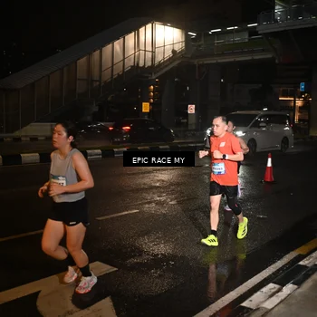 Runner Photo 7707625