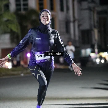 Runner Photo 7707630