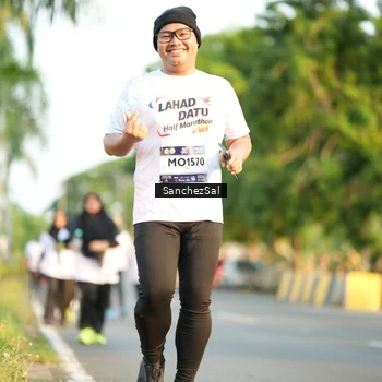Runner Photo 7707650