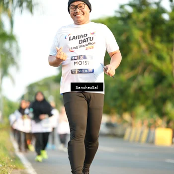 Runner Photo 7707651