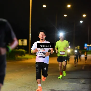 Runner Photo 7707665
