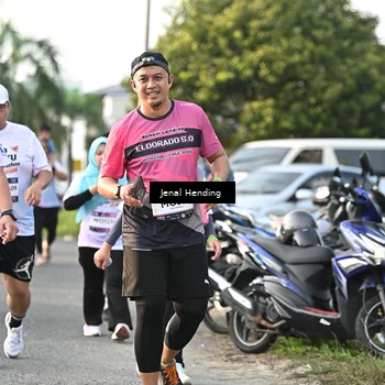 Runner Photo 7707666