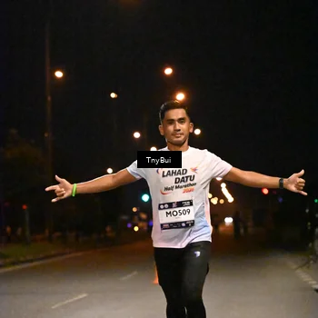 Runner Photo 7707681