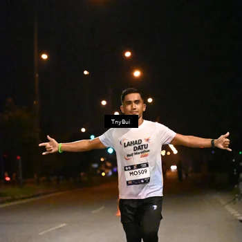 Runner Photo 7707685