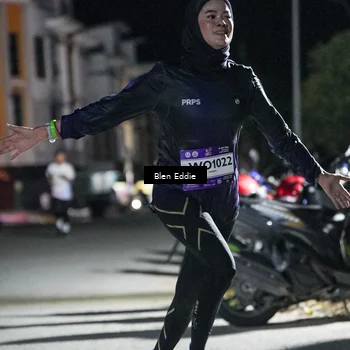 Runner Photo 7707709