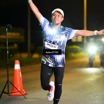 Runner Photo 7707715