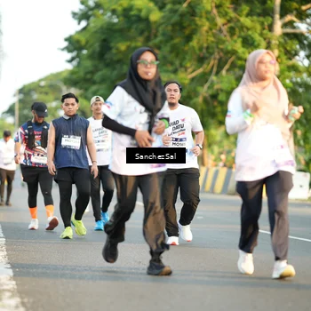 Runner Photo 7707720