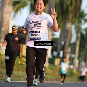 Runner Photo 7707722